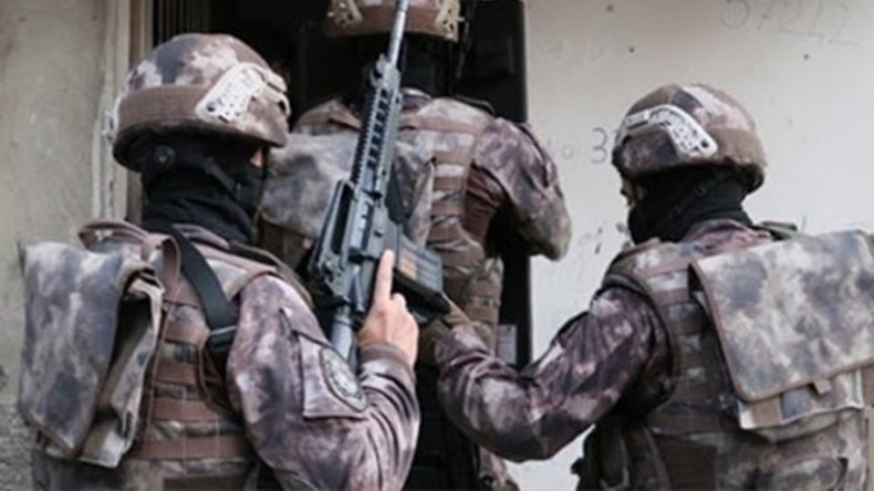 Jandarma’dan PKK Üyelerine Eş Zamanlı Operasyonlar