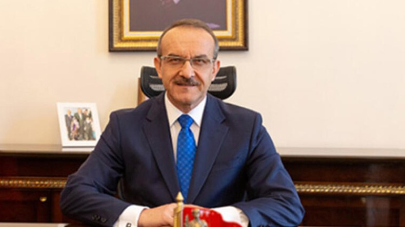 Vali Seddar Yavuz, Emniyet Müdürlüğü’nü Kutladı