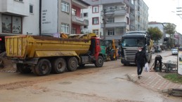 Müteahhit Firmanın Plansız Çalışması Vatandaşı Bezdirdi