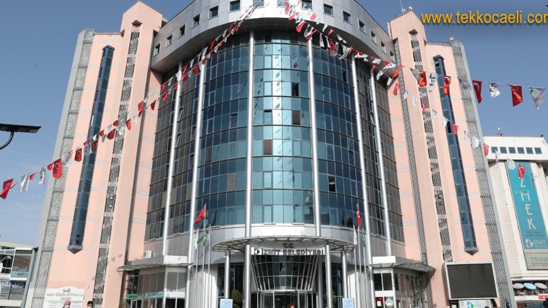 İzmit Belediyesi’nden Sert Açıklama; Büyükşehir Belediyesi…