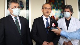 Kocaeli Valisi Seddar Yavuz, Yaralı Polisi Ziyaret Etti