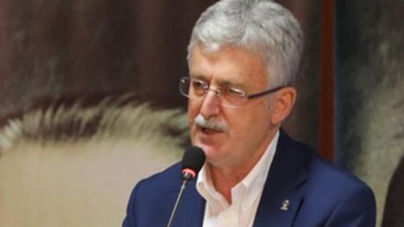 Ellibeş:’Siz Kendinize Atatürkçüyüm Nasıl Diyeceksiniz?