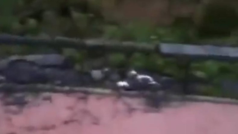 Suadiye’de Otobüs Durağı Ateşe verildi