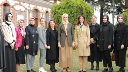 Sümeyye Erdoğan, Marmara Kadınlar Birliği’ni Ziyaret Etti