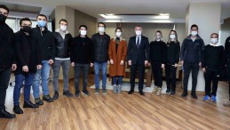 Gençlerden Büyükakın’a Teşekkür; ‘Hayatımıza Dokundunuz’