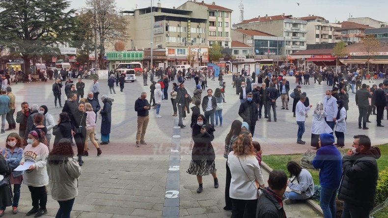 Düzce’de Deprem; İstanbul ve Kocaeli’de Hissedildi