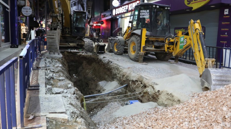 Fethiye Caddesinde Çalışmalar Hızlı Şekilde İlerliyor