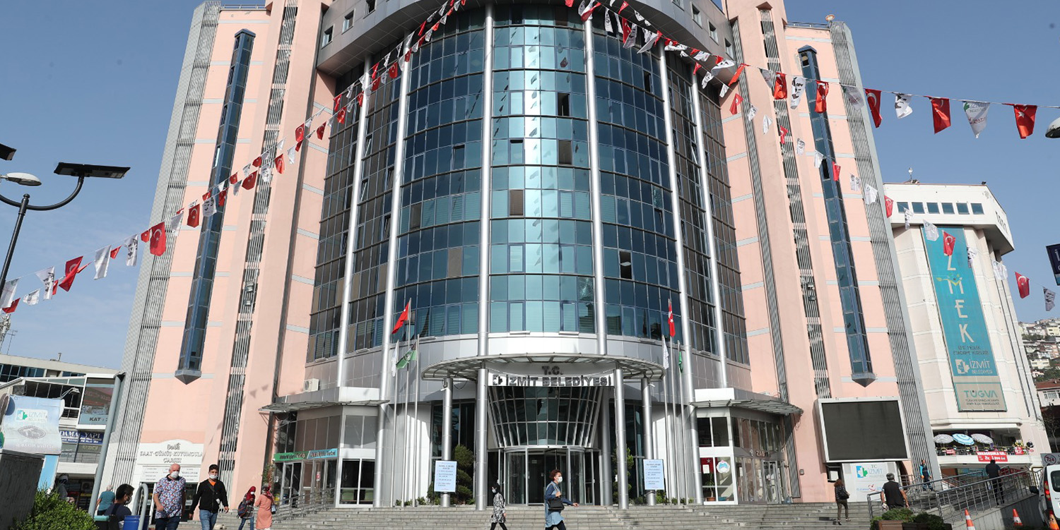 İzmit Belediyesi Geçici Kütüphane Personeli Alacak