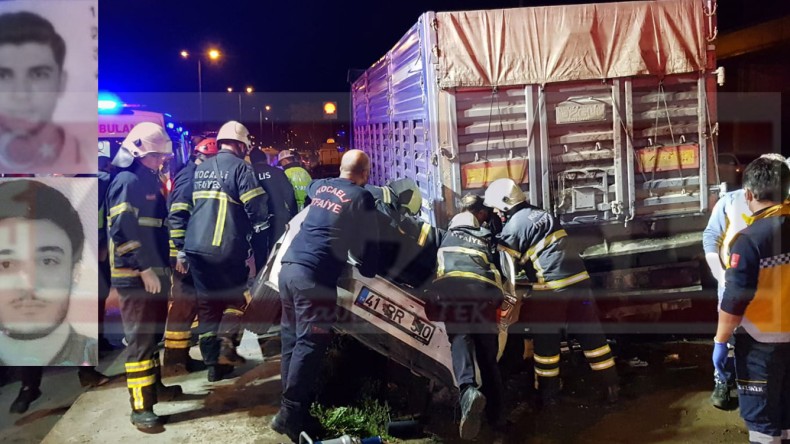 Korkunç Kazada Üç Genç Can Verdi