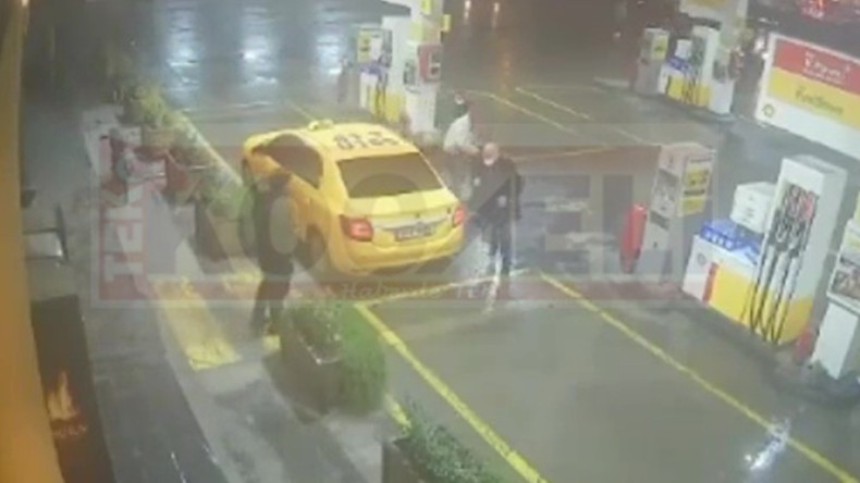 Taksiciye Bıçaklı Saldırı; 2 Kişi Tutuklandı