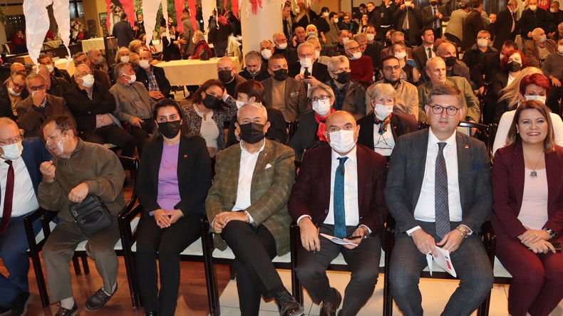 CHP İzmit İlçe Danışma Kurulu Toplantısı Gerçekleştirildi