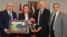 Başkan Hürriyet, Hanak Belediye Başkanı’nı Ağırladı