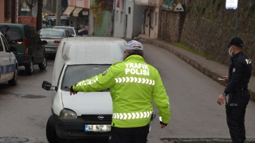 25 Araç Sürücüsüne Ceza