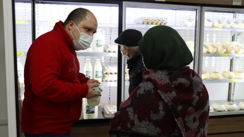 Halk Süt’e Vatandaşlardan Büyük İlgi