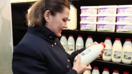 İzmit Belediyesi 2022’ye Halk Süt Projesiyle başladı