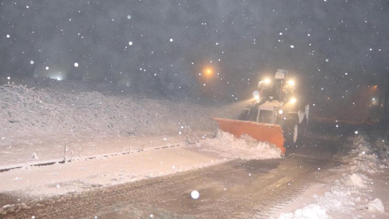 İzmit Belediyesi Kenti Kara Teslim Etmiyor