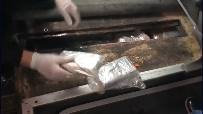 Yolcu Otobüsünde 98 Kilo Eroin Ele Geçirildi