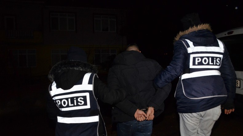 Aranan 21 Hükümlü Yakalandı
