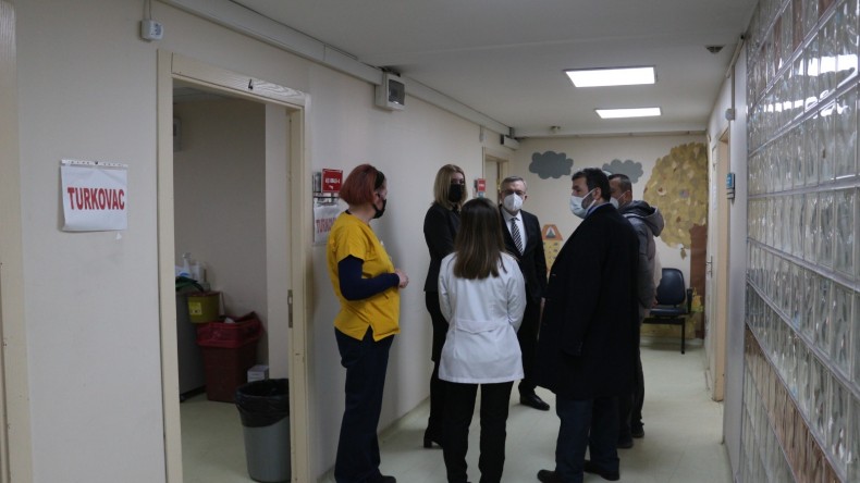 İl Sağlık Müdürü Pehlevan’dan Hastaneye ‘Turkovac’ Çıkarması