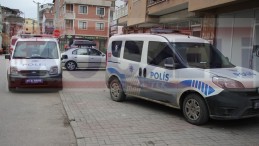 İzmit’te Olay; Bıçaklanan Genç Yere Yığıldı