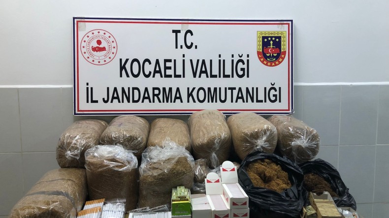 Kaçak Sigara Satan İş yerine Jandarma Baskını