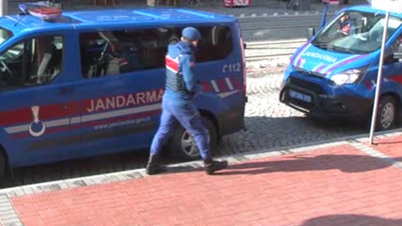 Jandarma’dan Kartepe’de Sahte İçki Operasyonu