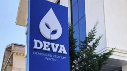 DEVA Partisi’nde Şok İstifa