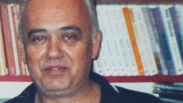 Kitabevi Sahibi 2 Çocuk Babasıydı; Kalbine Yenik Düştü