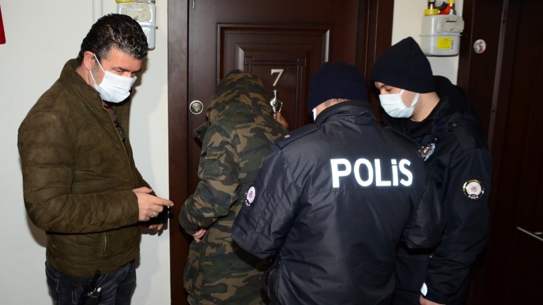 Eş Zamanlı Operasyonlarda Aranan 21 Kişi Yakalandı