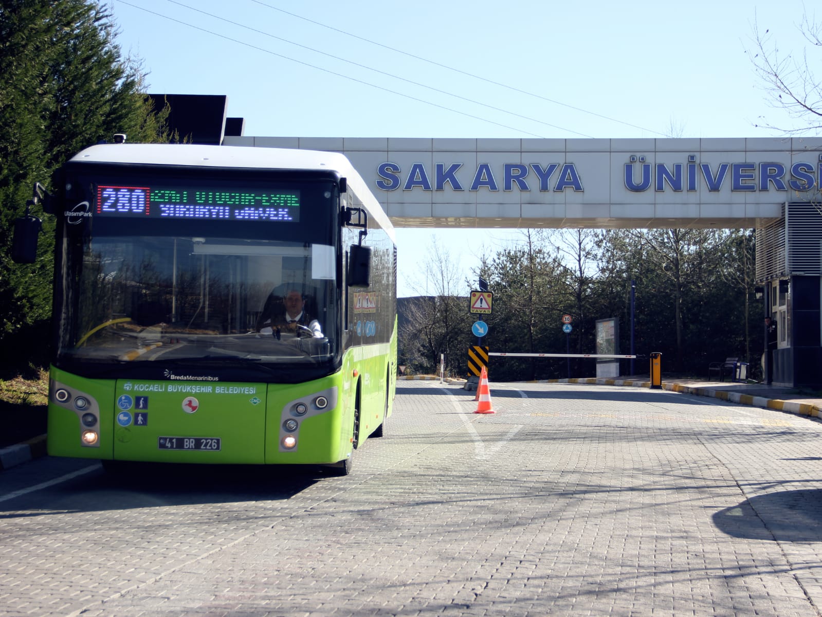 Sakarya Üniversitesi’ne Aktarmasız Ulaşım Başlıyor