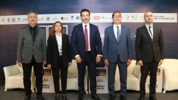 Kartepe Zirvesi’nde Konuştu; Uçan Arabamız Var, Biliyor muydunuz?