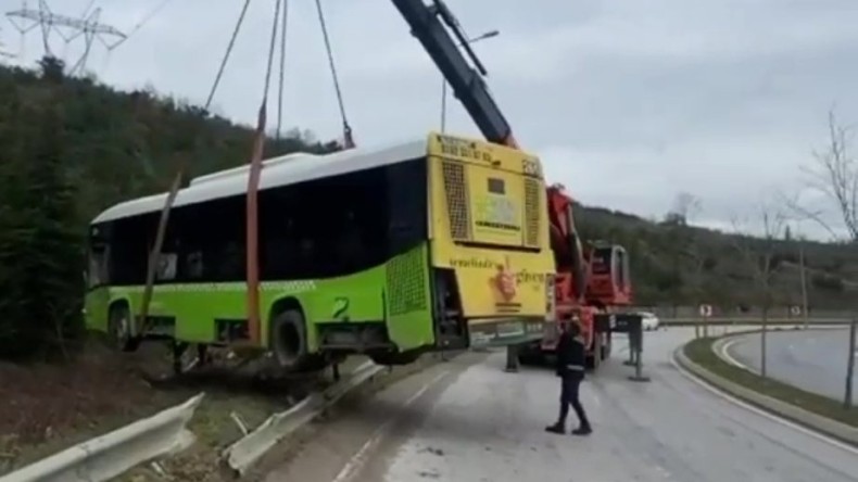 İzmit Umuttepe’de Kaza; Yaralılar Var