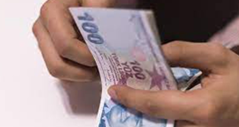 Kredi Çeken, Kredi Kartı Borcu Olan Dikkat!