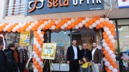 SETA Optik, Yeşilova’da Dualarla Açıldı