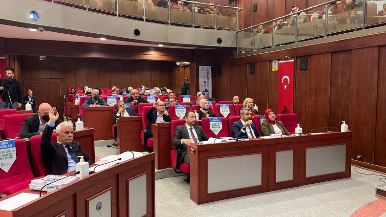 İzmit Belediye Meclisinde İhtisas Komisyonları Belirlendi