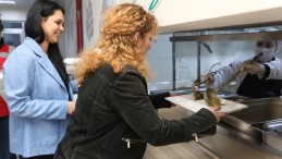 İzmit Belediyesi ‘Anne Eli’ Projesi Yeniden Başladı