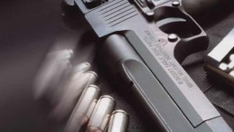 Boşanma Aşamasındaki Eşini Öldürdü