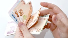 Müjde! Emekliye Bayram İkramiyesi Zammı…