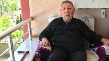 8 Çocuk Babası Kalbine Yenildi