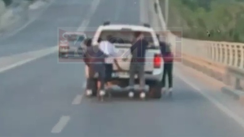 Görenler şaşkına döndü; Ölümüne yolculuk…