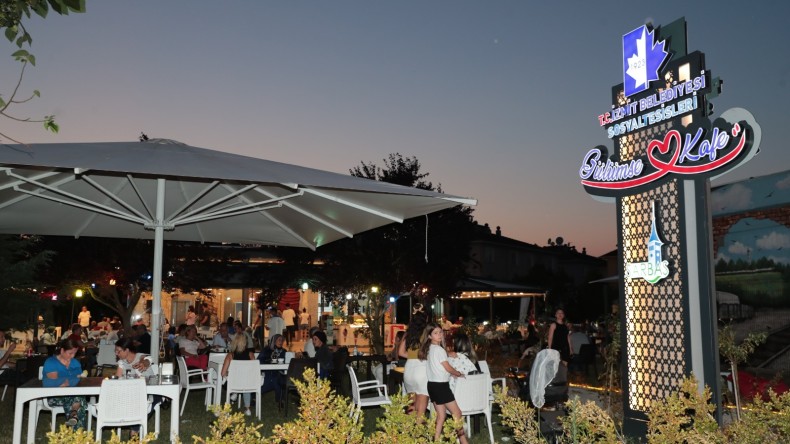 Çaya yapılan fahiş zamlara direniyor