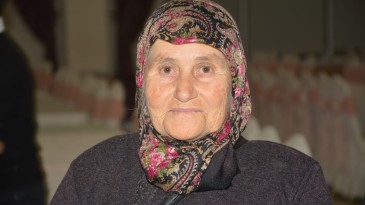 5 çocuk annesi Şadiye Emre vefat etti