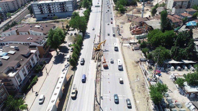 Sürücüler dikkat! Trafiğe kapatıldı