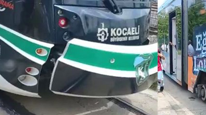 Tramvaylar çarpıştı, tramvay seferleri durduruldu