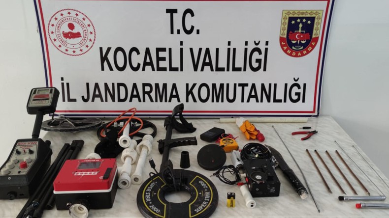 Define avcıları suçüstü yakalandı