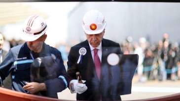 Reis Gölcük’te konuştu; ‘Tarih yazmaya devam edeceğiz’