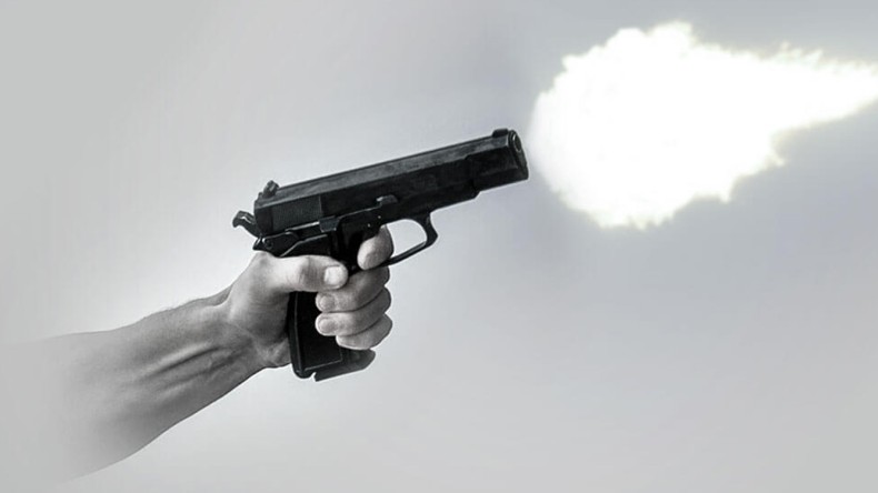 Silahla başından vurularak öldürüldü