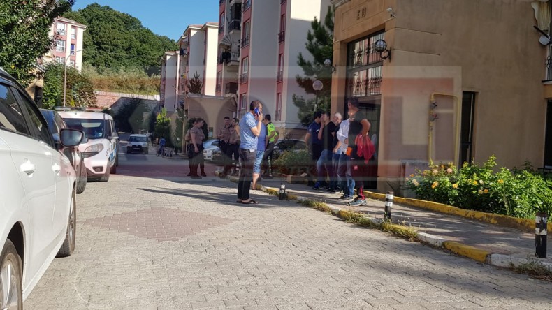 Babasına ait beylik tabancasıyla intihar etti