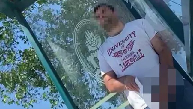 Otobüs durağında kadına cinsel organını gösteren adamın kimliği şaşırttı!