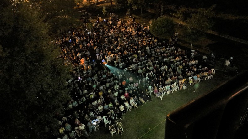 İYİ Kİ VARSIN EREN” FİLMİ GÖLCÜK’TE 1200 SEYİRCİ İLE REKOR KIRDI!